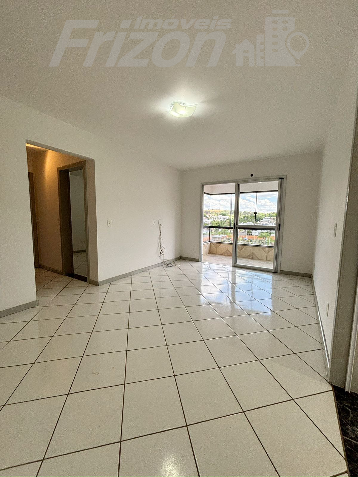 APARTAMENTO CENTRO